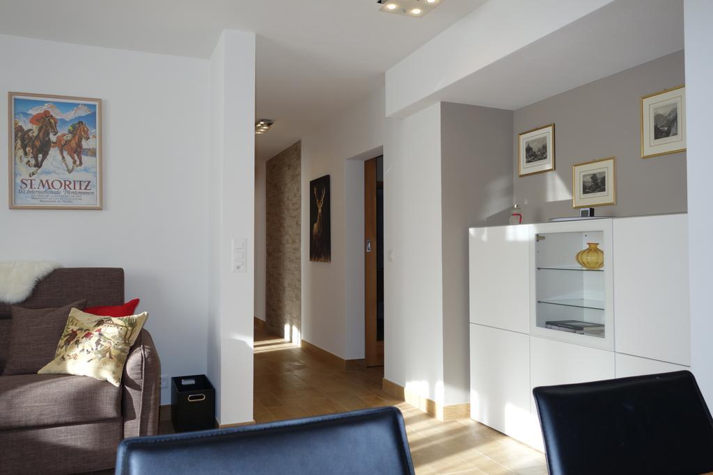 Chesa Muragls Pontresina Room photo